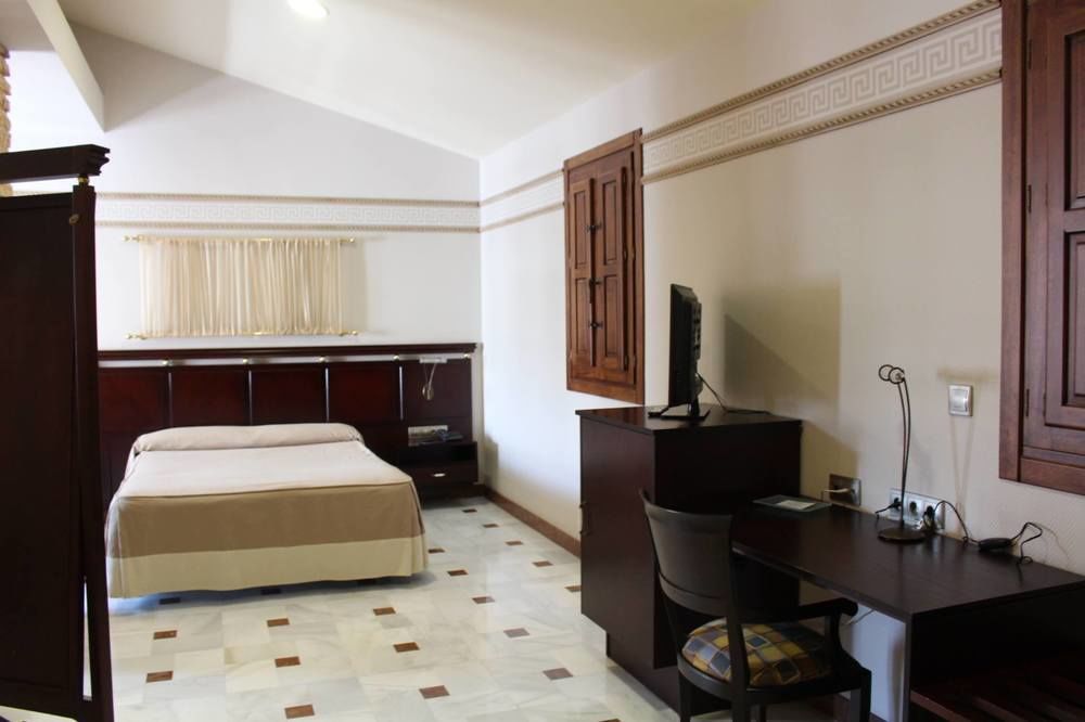 Don Miguel Plaza Hotel